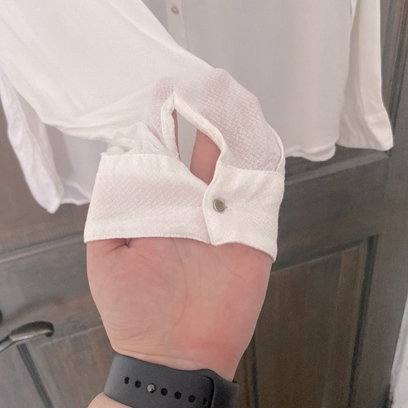 🤍White Dynamite Blouse - Picture 6 of 7